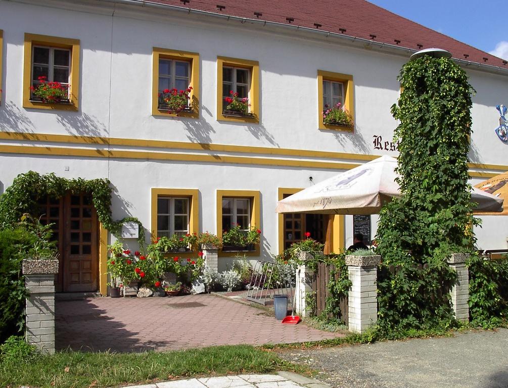 מלון Český Rudolec Pension A Restaurace Rudolec מראה חיצוני תמונה